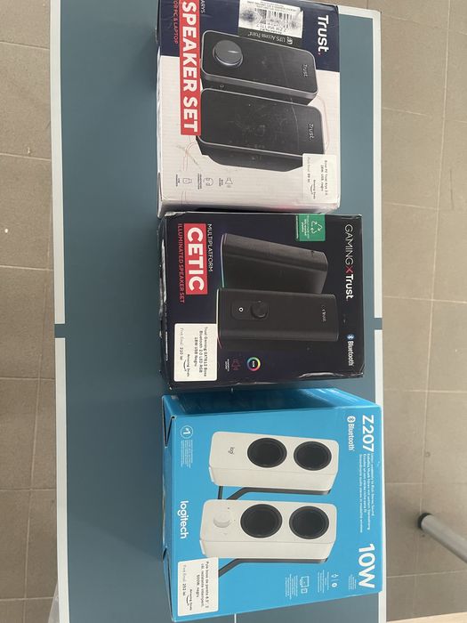 Boxe Bluetooth și cu Fir