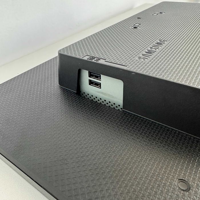 Публичен Дисплей Samsung 22" LED (1920x1080)/Cortex-A9/4GB/HDMI