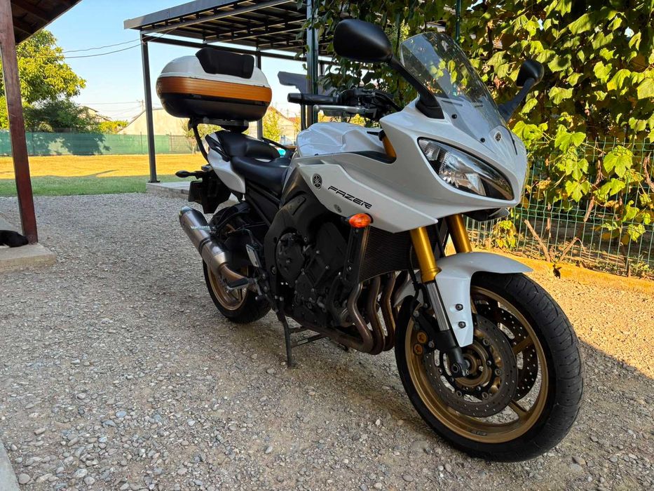 Yamaha FZ8 Fazer 2012 | Akrapovic Titan | Istoric complet | Revizii la zi | Al 2-lea proprietar de noua