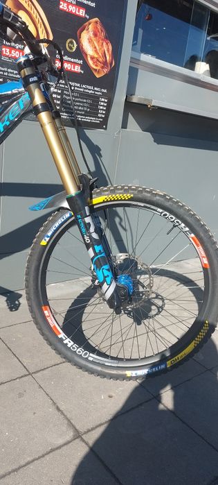 Vând Mondraker Summum Pro Team Dh (Full Kashima/Hope/Magura/Saint)