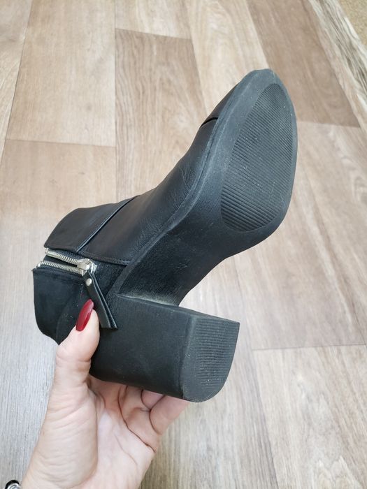 Ботильоны черные Divided by H&D