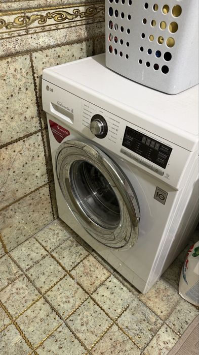 Срочно продам стиральную машину