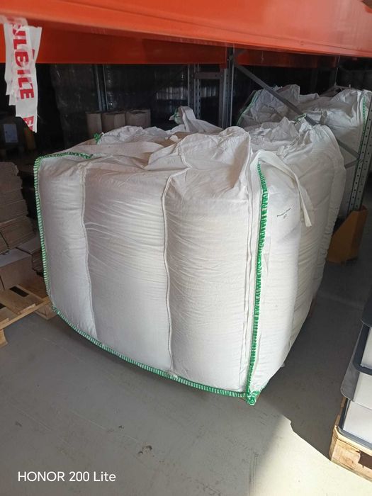 Saci Big Bag 1 tonă – saci mari rezistenți