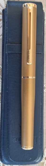 Stilou Sheaffer Agio Compact
