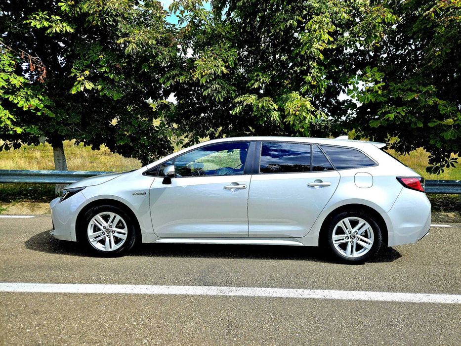Toyota Corolla Hibrid Touring 1.8 Inmatriculat, Garantie baterie 2029!