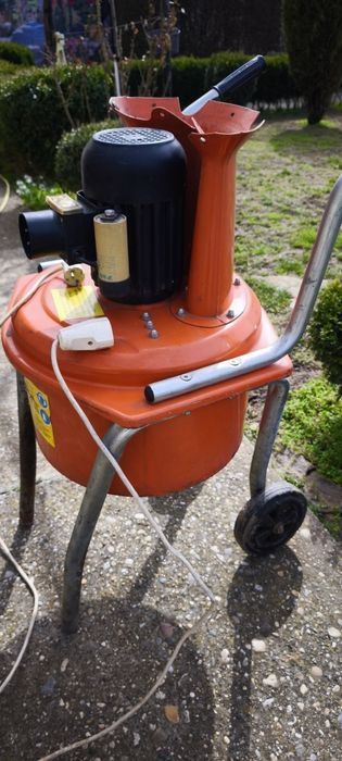 Клонотрошачна машина 2 kW