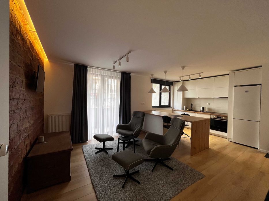 Apartament 2 camere de inchiriat | zona Stadion, Câmpulung Moldovenesc