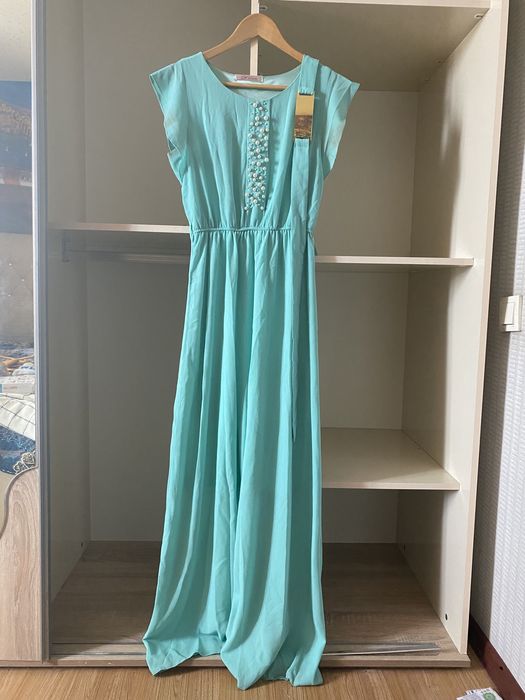 Продам платья