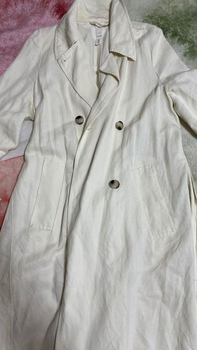 Дълго бяло сако H&M