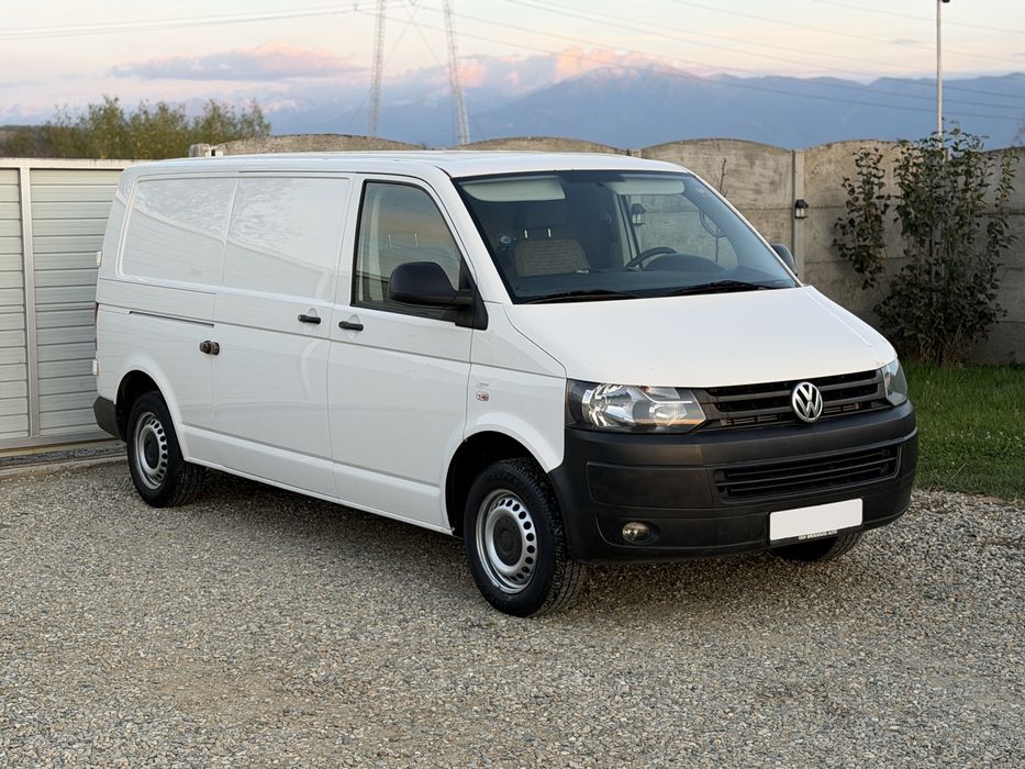 VOLKSWAGEN Transporter 2011 — imagine 2