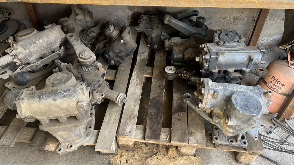 Рессор ступица суппорт балка