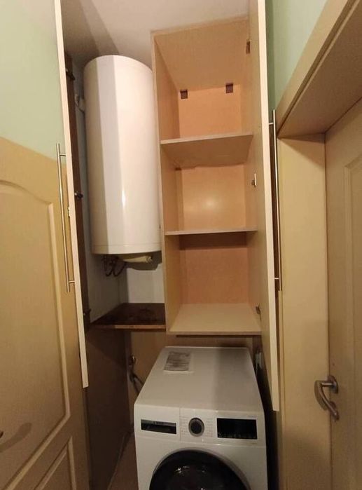 Дава се под наем Четиристаен апартамент в София, Гоце Делчев - 115 кв.м за 849 € - Снимка #11