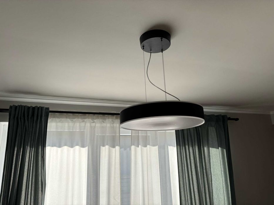 Lustra Philips Hue Enrave Pendant Black 33.5W 4300lm