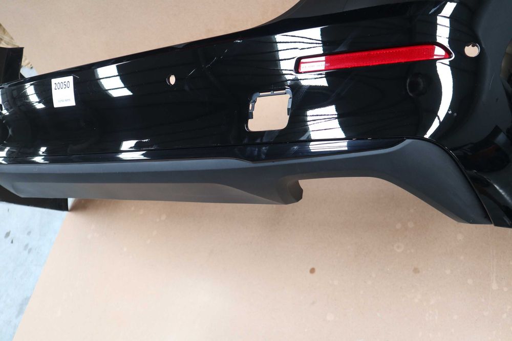Задна броня БМВ Г30 Фейслифт BMW G30 LCI Basis