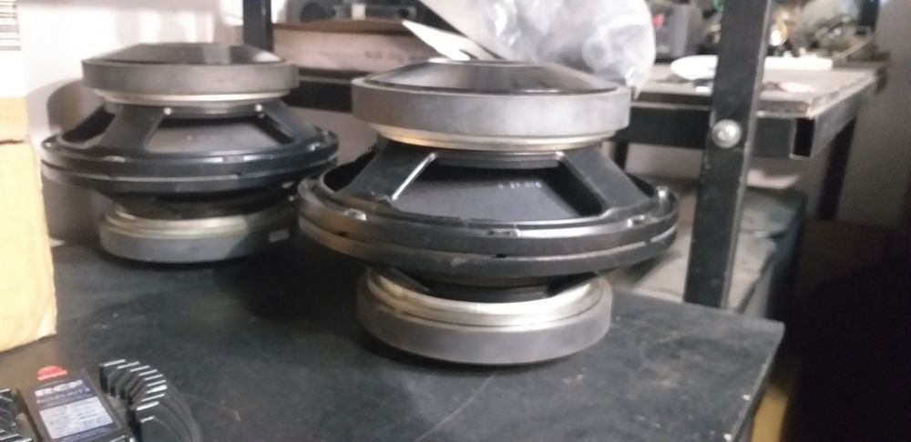 Difuzoare RCF 12inch