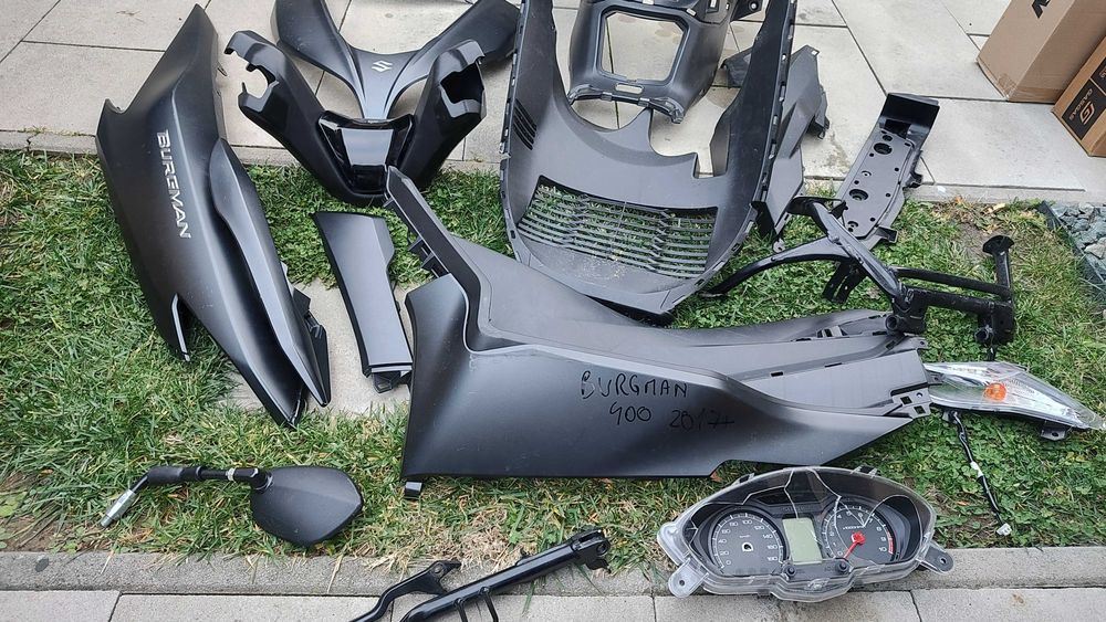 Carene parbriz Givi pt Burgman 400 2017-2021