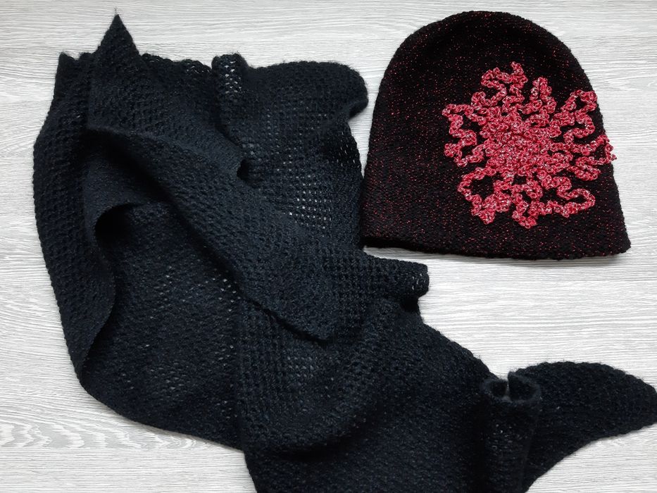 Шапки,шарфы,снуд,бактус,берет