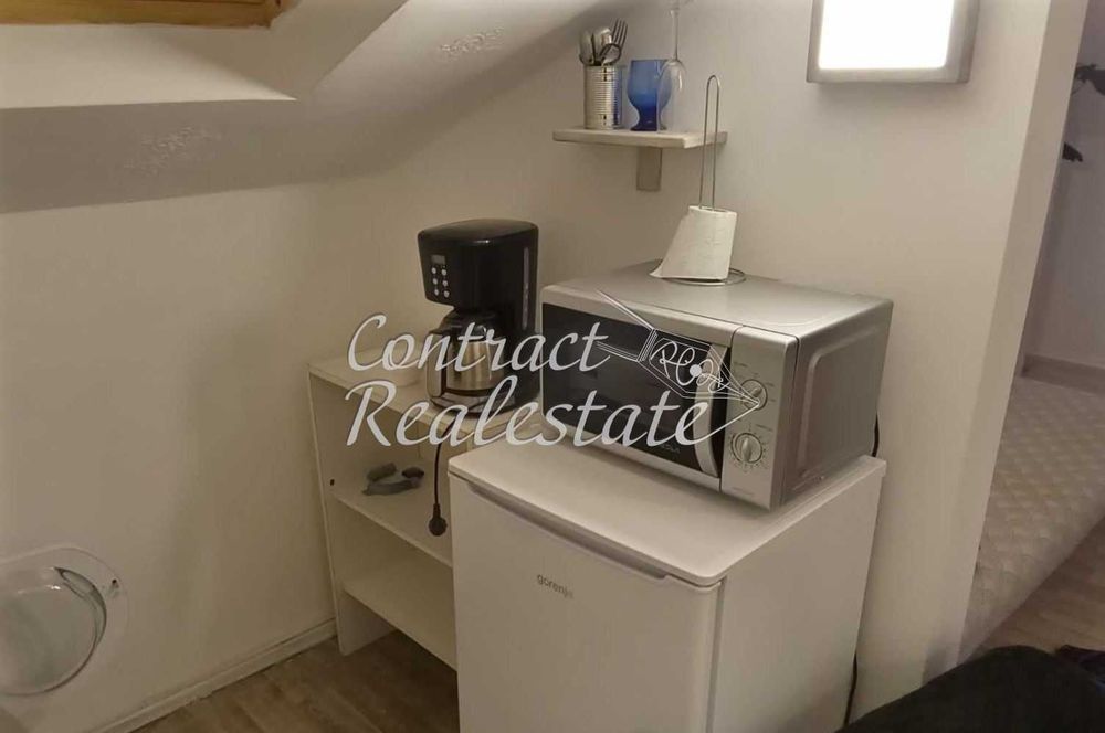 Дава се под наем Едностаен апартамент в Варна, Лятно кино Тракия - 27 кв.м за 229.5 € - Снимка #4