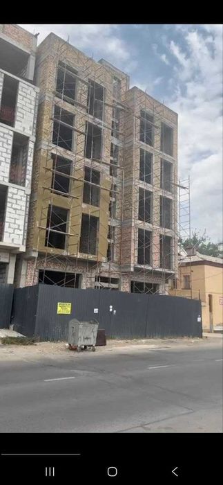 Сдаётся в аренду помещения 4 этажний 1700m2 Ул Фаргона йоли улица Баку