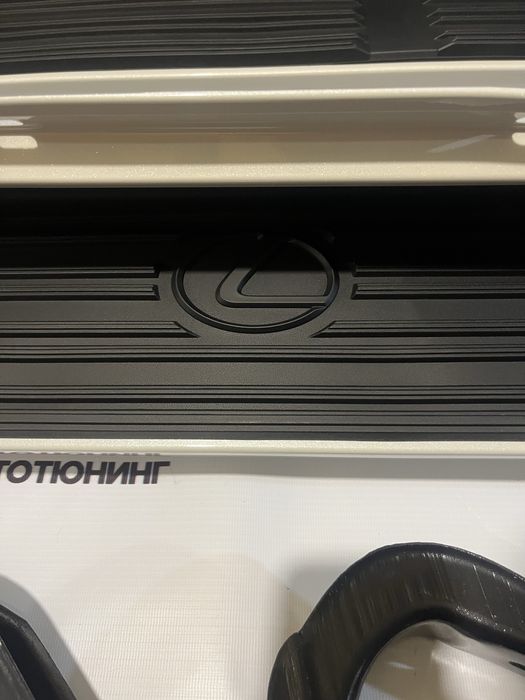 Подножки пороги lexus gx 470
