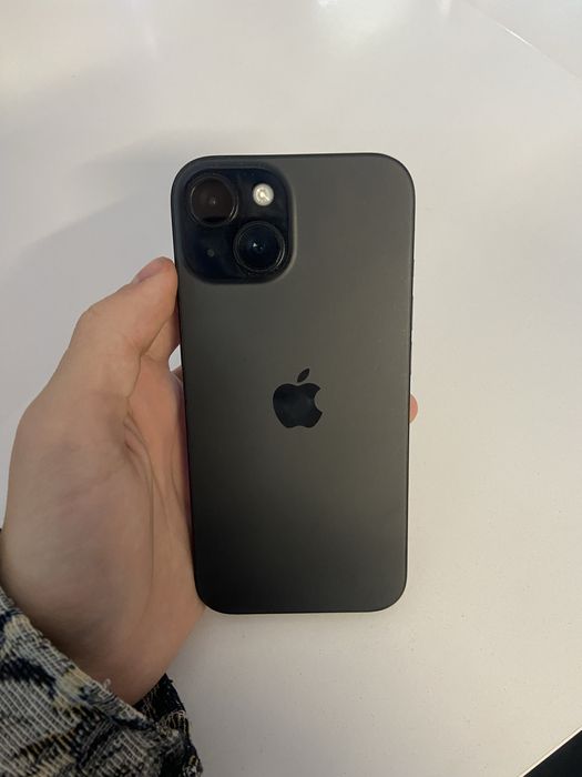 Vand Iphone 15 128gb