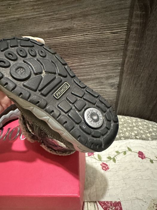 Сапоги для девочки бренда Primigi