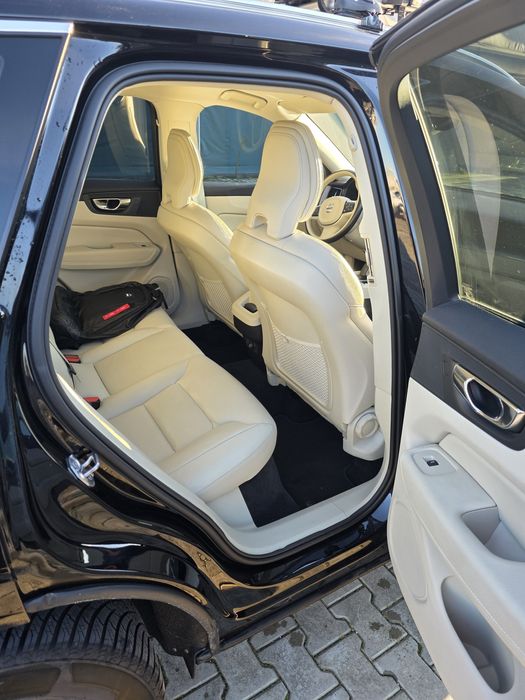 VOLVO XC 60 B4 2020 Mild Hybrid AWD Business Executive