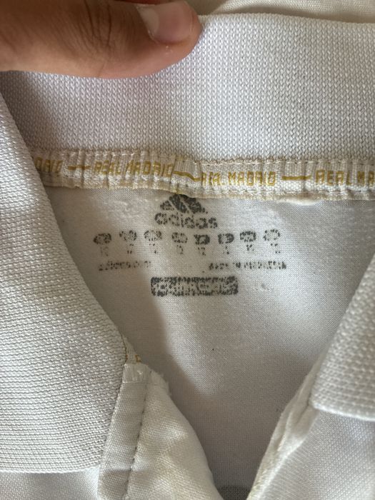 tricou si pantaloni de la real madrid