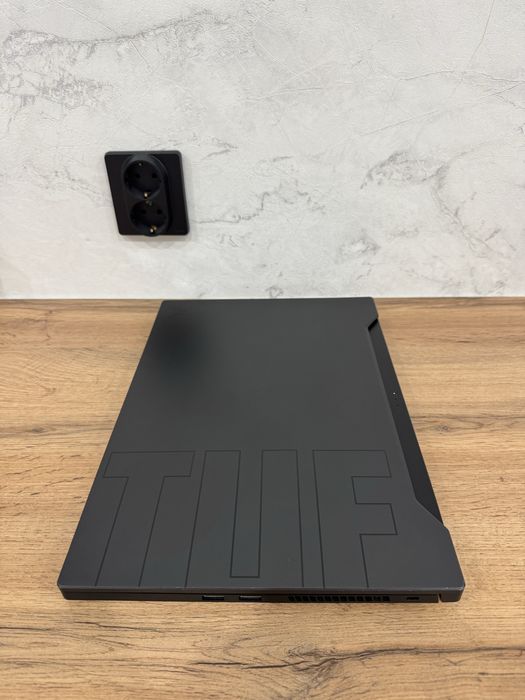 Продам ноутбук игровой