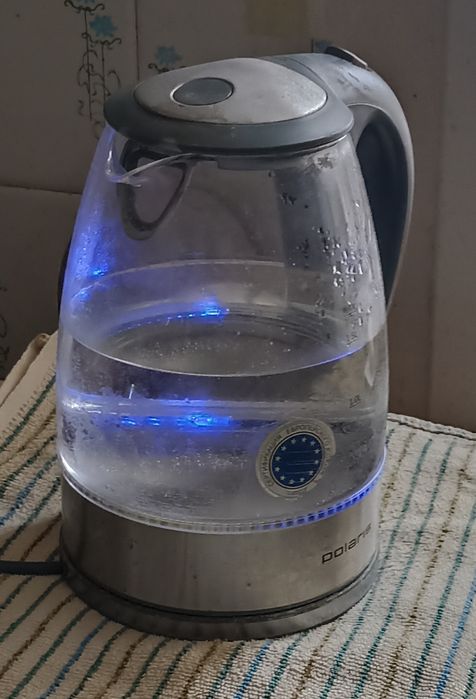 Продам электрочайник, для кухни, чайник, для дачи, посуда, для дома.