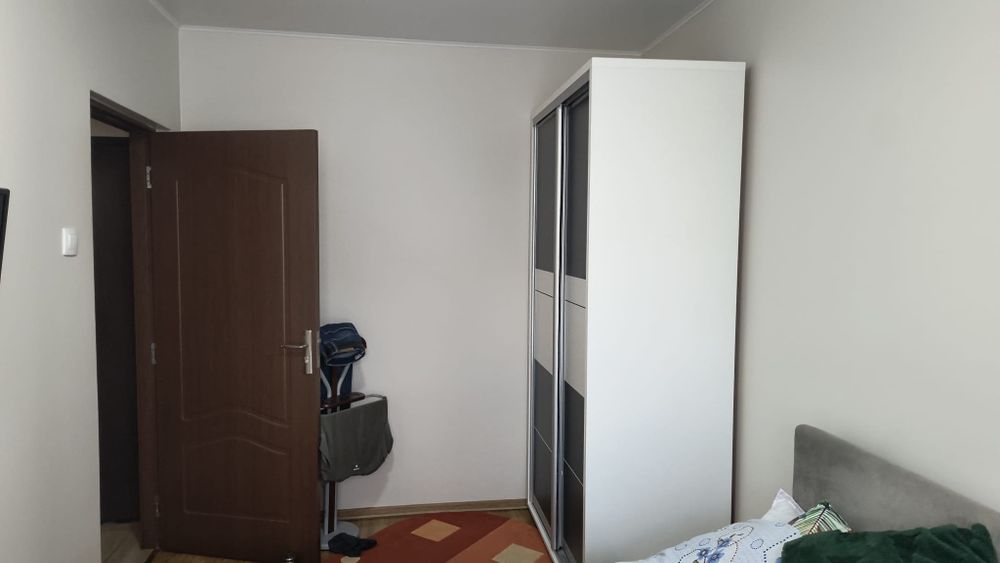 Proprietar Vand Apartament 3 Camere