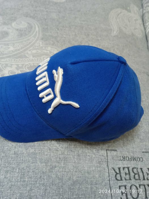 продам   кепки    в   хорошем  состояние   плотные