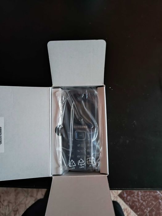 Samsung E1200 Keystone 2-Blue,Dual Sim card