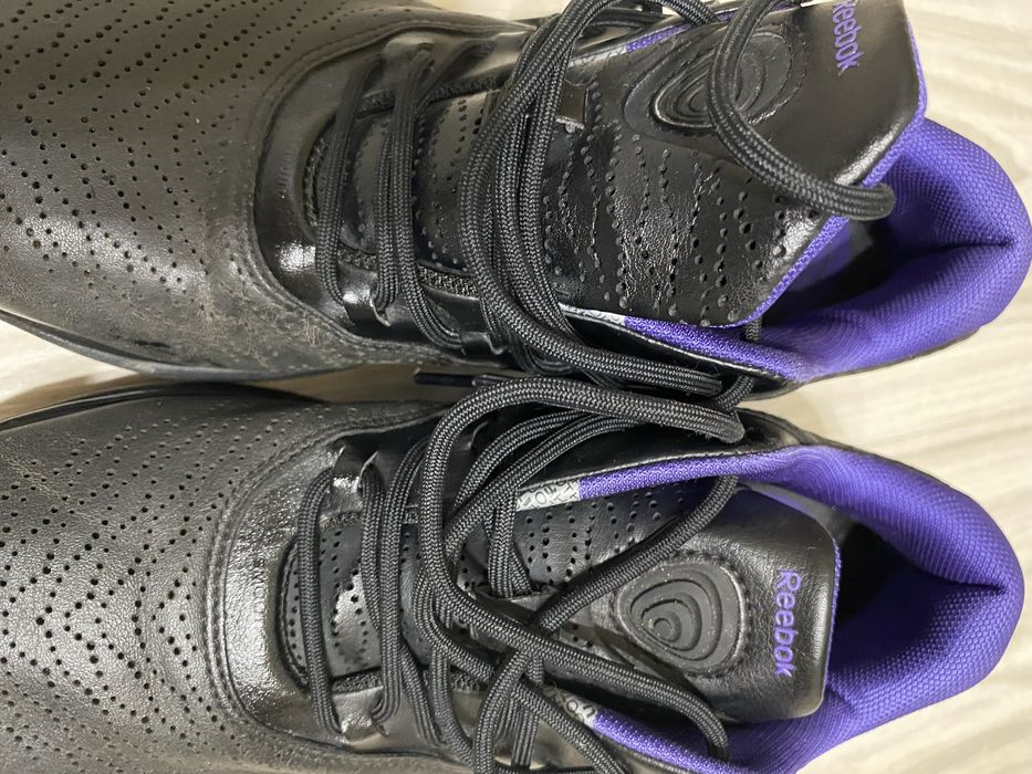 маратонки Reebok easy tone