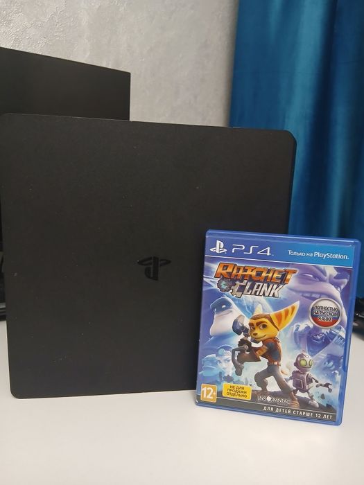 Playstation 4 slim 1tb