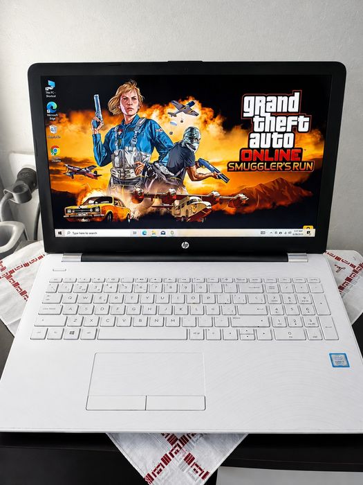 Hp. I7. Gen 7.    Ram. 16 gb
