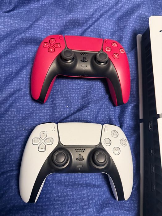 PS5 SLIM 1TB 2 manete