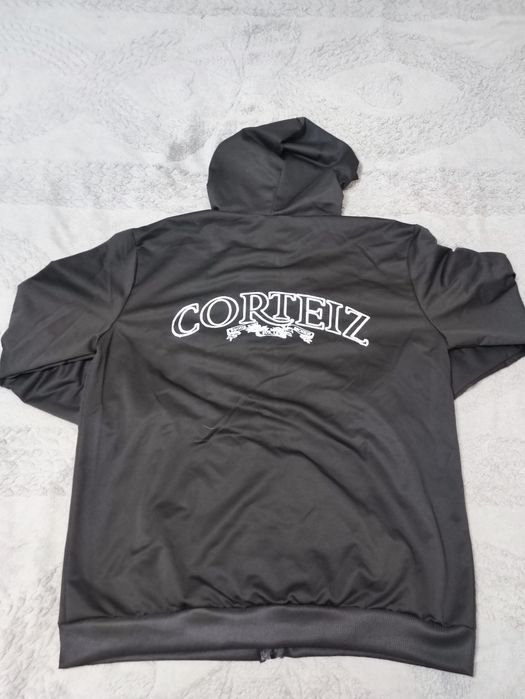 Кофта Corteiz...