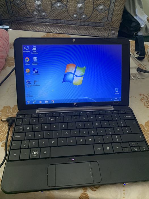 Нетбук Compaq mini 700 1/30gb