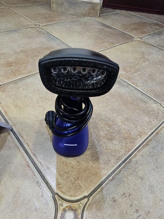 Fier de călcat vertical Heinner