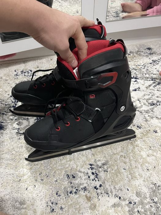 Коньки новые размер 43