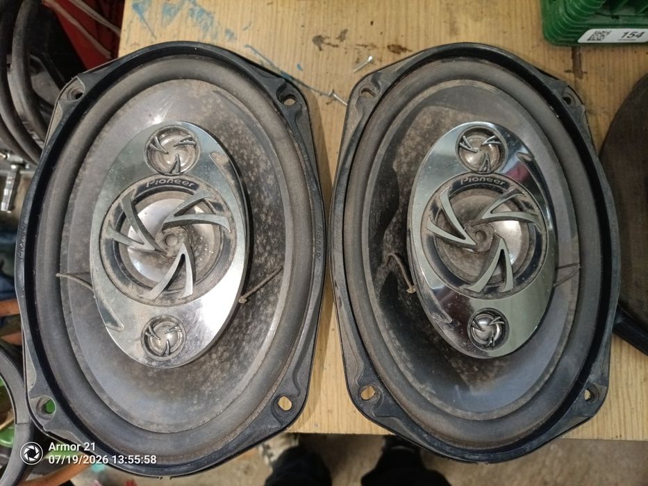 Тонколони Pioneer