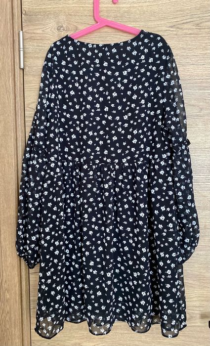 Нови рокли S размер Zara Mango HM Twinset