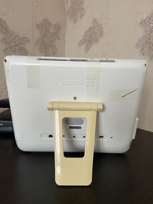 Продам моноблок Asus