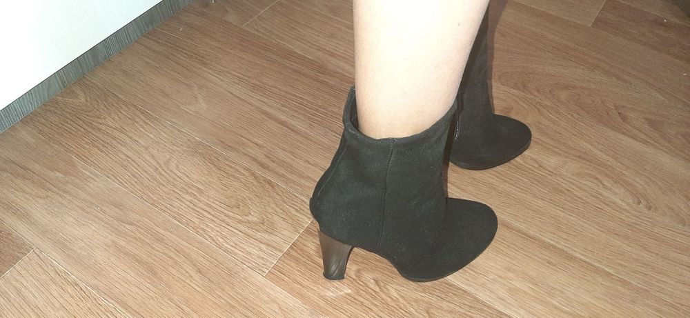 Продам новые полусапожки