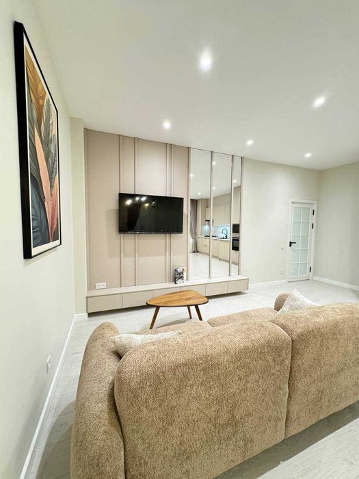 ПРОДАЁТСЯ квартира (Клубная новостройка)