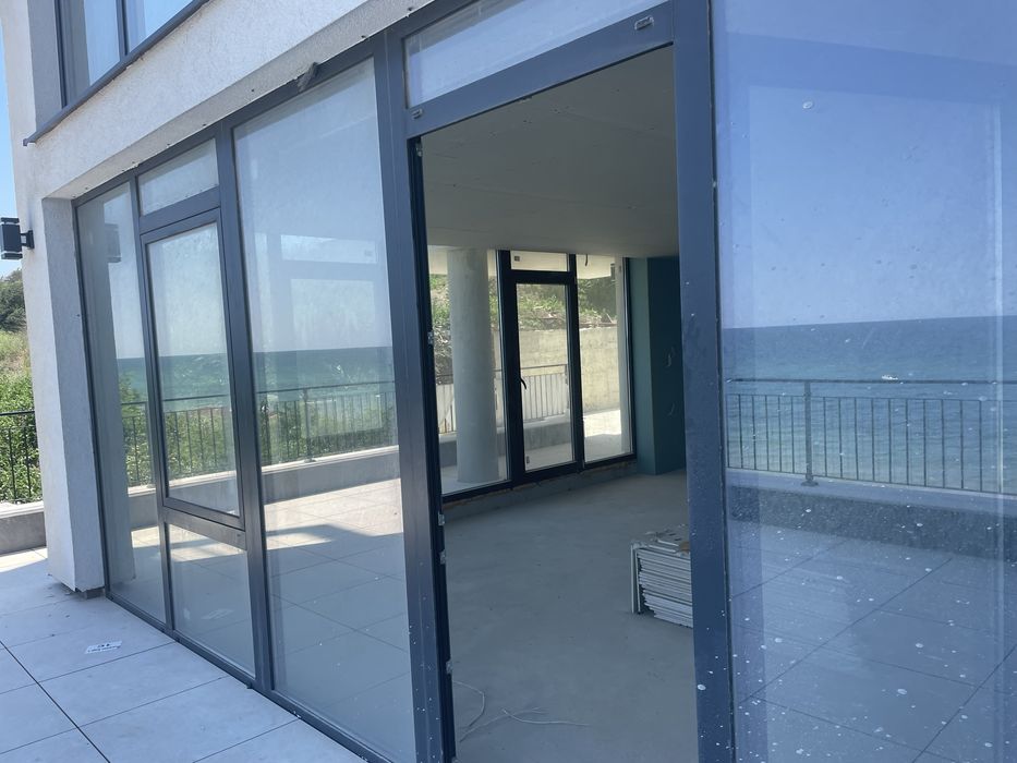 Продава се Двустаен апартамент в Обзор - 145 кв.м за 1700 €/кв.м - Снимка #19