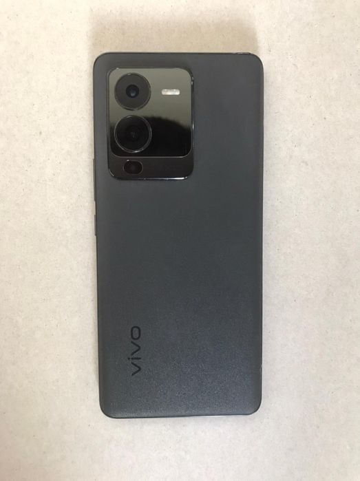 Vivo v25 pro 256gb 12 Ram