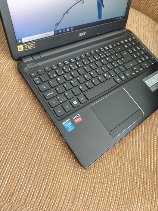 Laptop Acer Aspire 15.6" FHD Cpu i5,Amd Radeon R7 2Gb,Ssd 240Gb,8Gb Ram