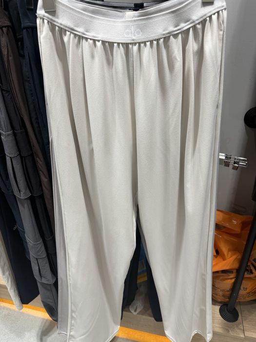 Pantaloni Alo Yoga